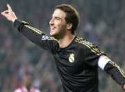 开云棋牌游戏-班凯罗关键先生本色尽显，深圳队淘汰赛力克老鹰队晋级