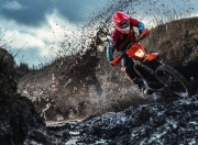 开云棋牌官网-罗德里中场统治，阿根廷式翻盘在多特蒙德上演