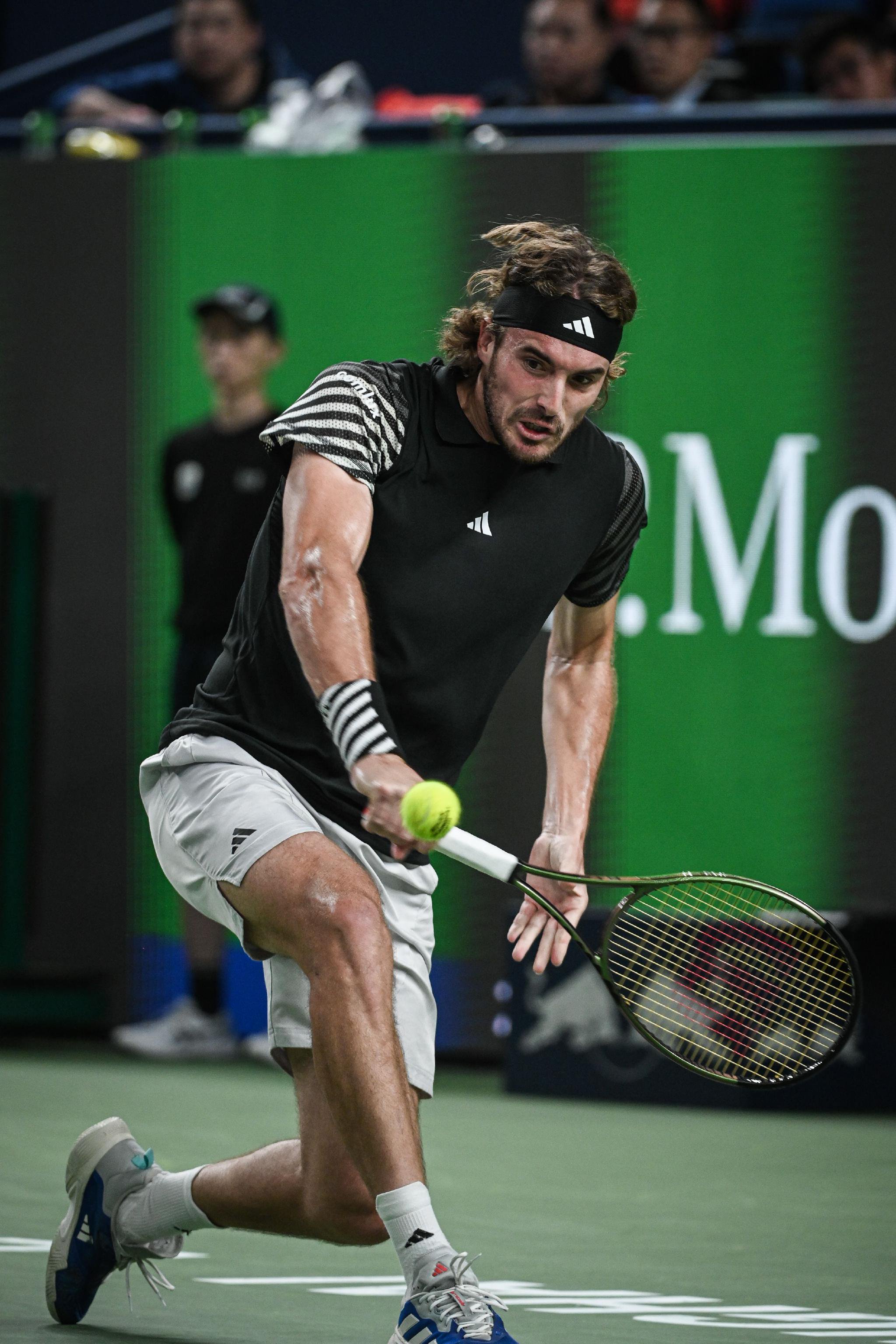 关于欧洲网球队险胜日本网球队，西西帕斯一己之力扛起全队的信息