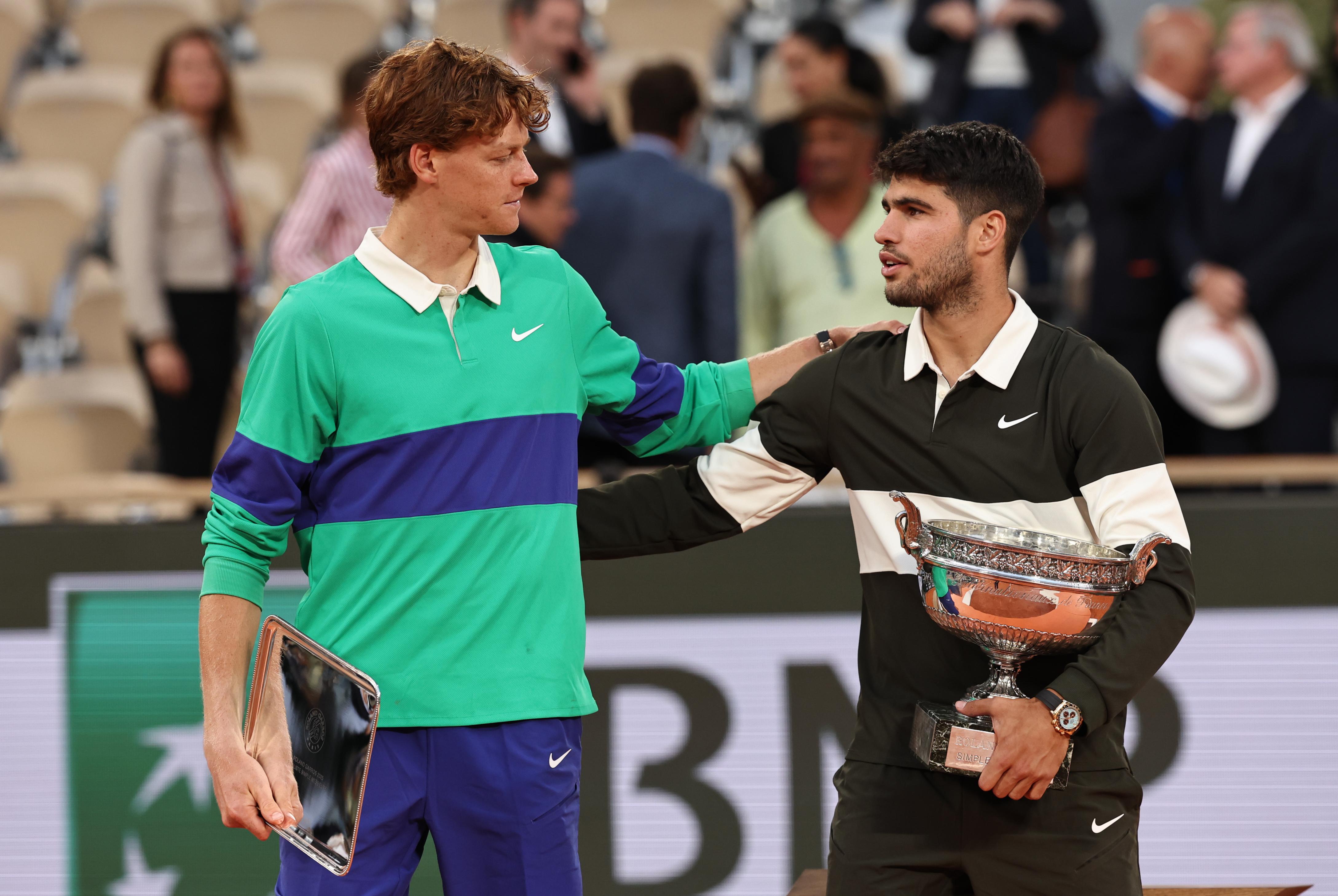 包含日本网球队完胜德国网球队，阿尔卡拉斯制霸全场的词条