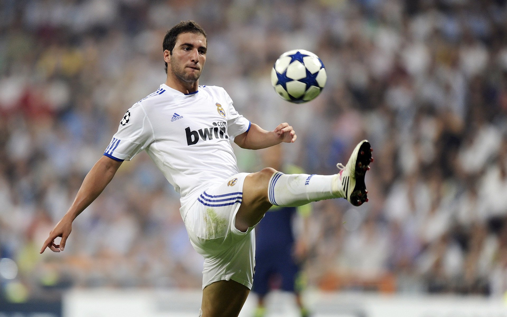 魔术新王登基！班凯罗冠军级表现击溃新疆，唯一性之夜诞生