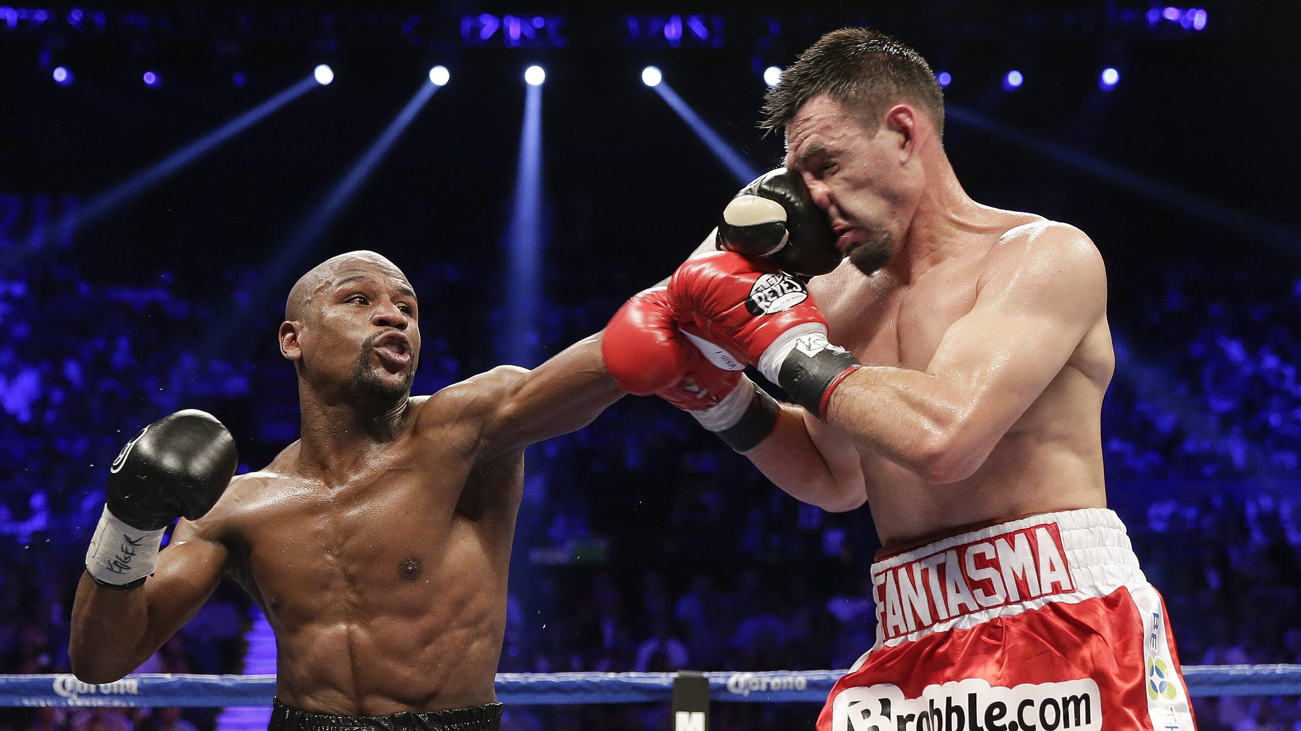 绿茵场上的西决生死战，德国战车如何击溃巴拉圭铁壁