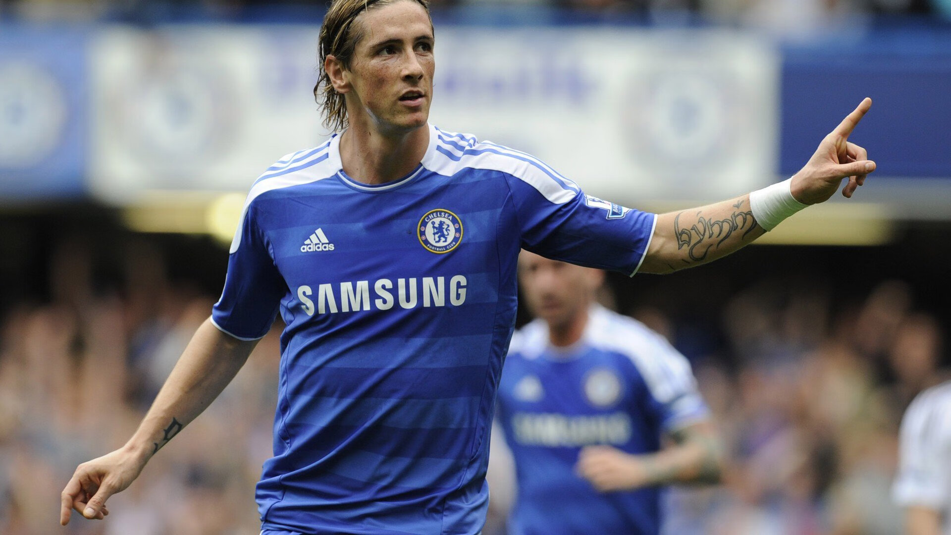 伊布之夜,当足球巨星照亮NBA总决赛的舞台